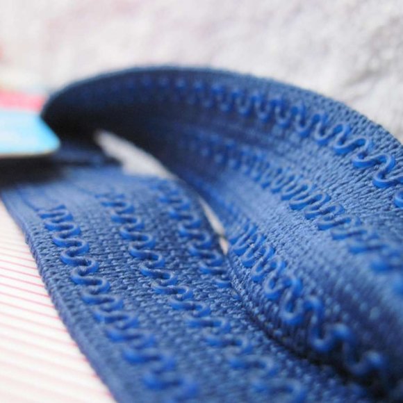 2 Goody Girls Sized Stay Put Hold Tight Ouchless Head Bands Elastic Fabric Stars - Picture 6 of 6